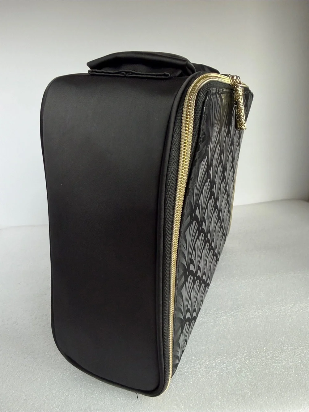 ESTEE LAUDER Art Deco Bow Travel Cosmetic Case Makeup Train Case Black Gold